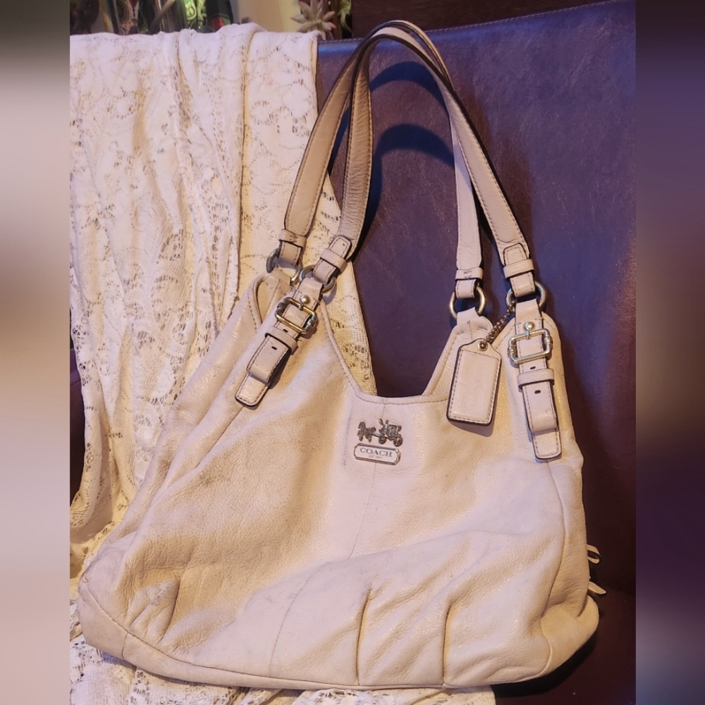 Cream leather coach purse